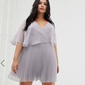 Plus-size ASOS Lavender V-Neck Pleated Dress💜
